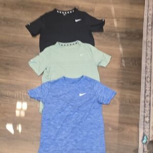 3 Nike DRI FIT BOYS' Short Sleeve Tees - Black, Green, Blue Size XL